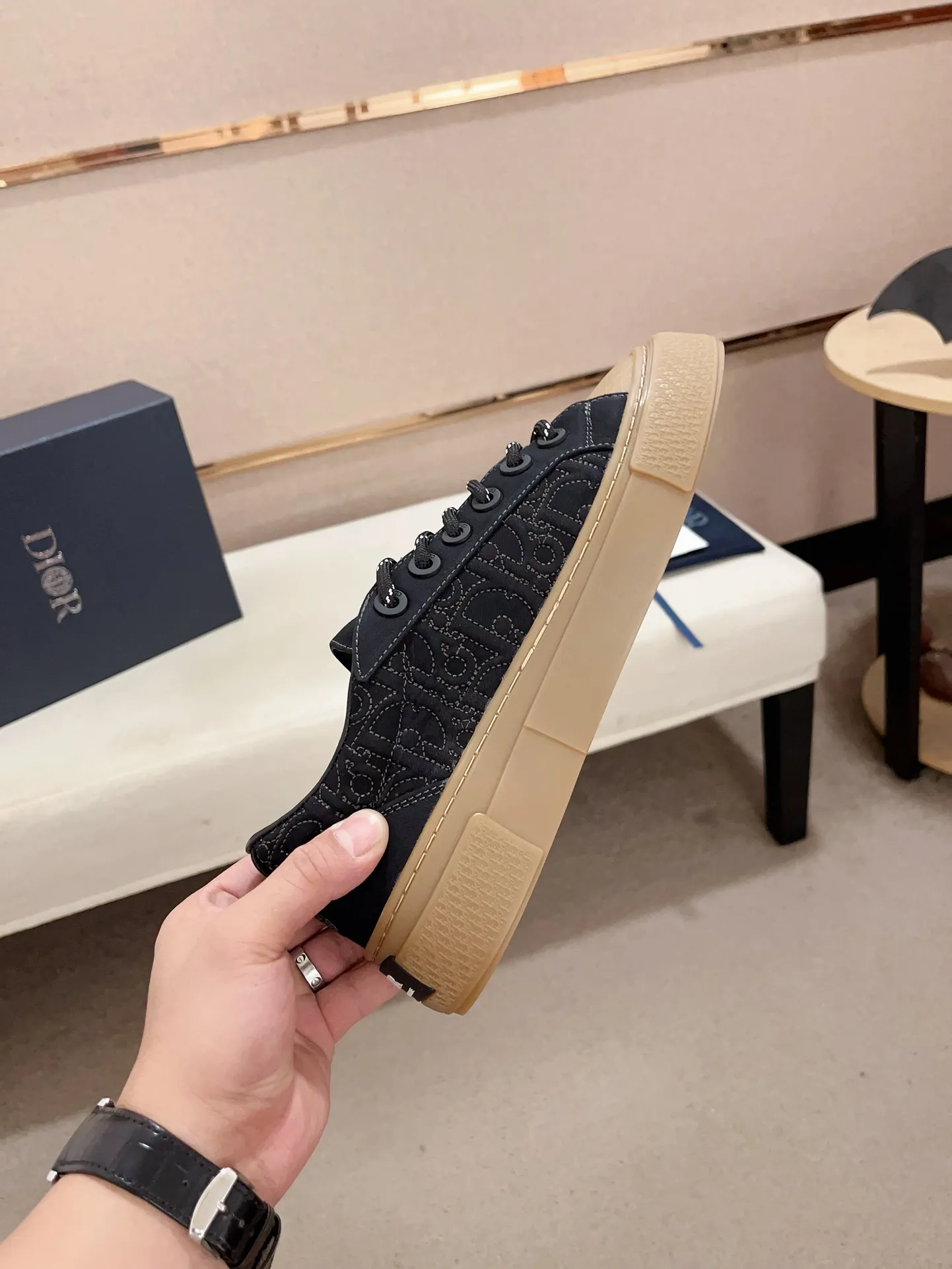 Men's shoes 💰: 680💰 [Dior·Dior] Top 🔍Couple model 💏🔍New casual sports style couple shoes, new four-season design, perfect workmanship, lace-up lazy style to create cabinet quality, upper: imported first-layer cowhide, sheepskin lining is soft and comfortable, ultra-light TPU wear-resistant outsole, simple, versatile fashion men's shoes, excellent color code number 35--44